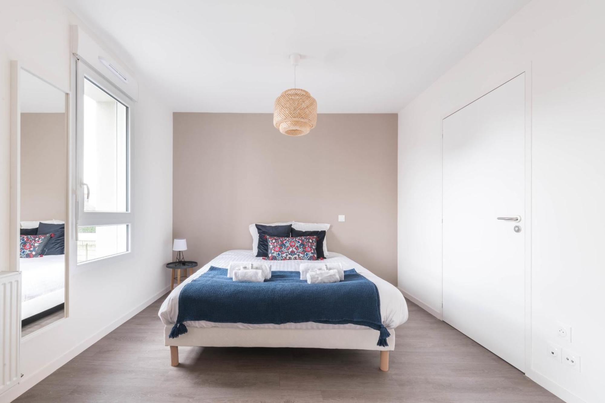 Apartamento PIERRICK - Studio proche gare, Wifi, arrivée 24 24 Le Mans Exterior foto