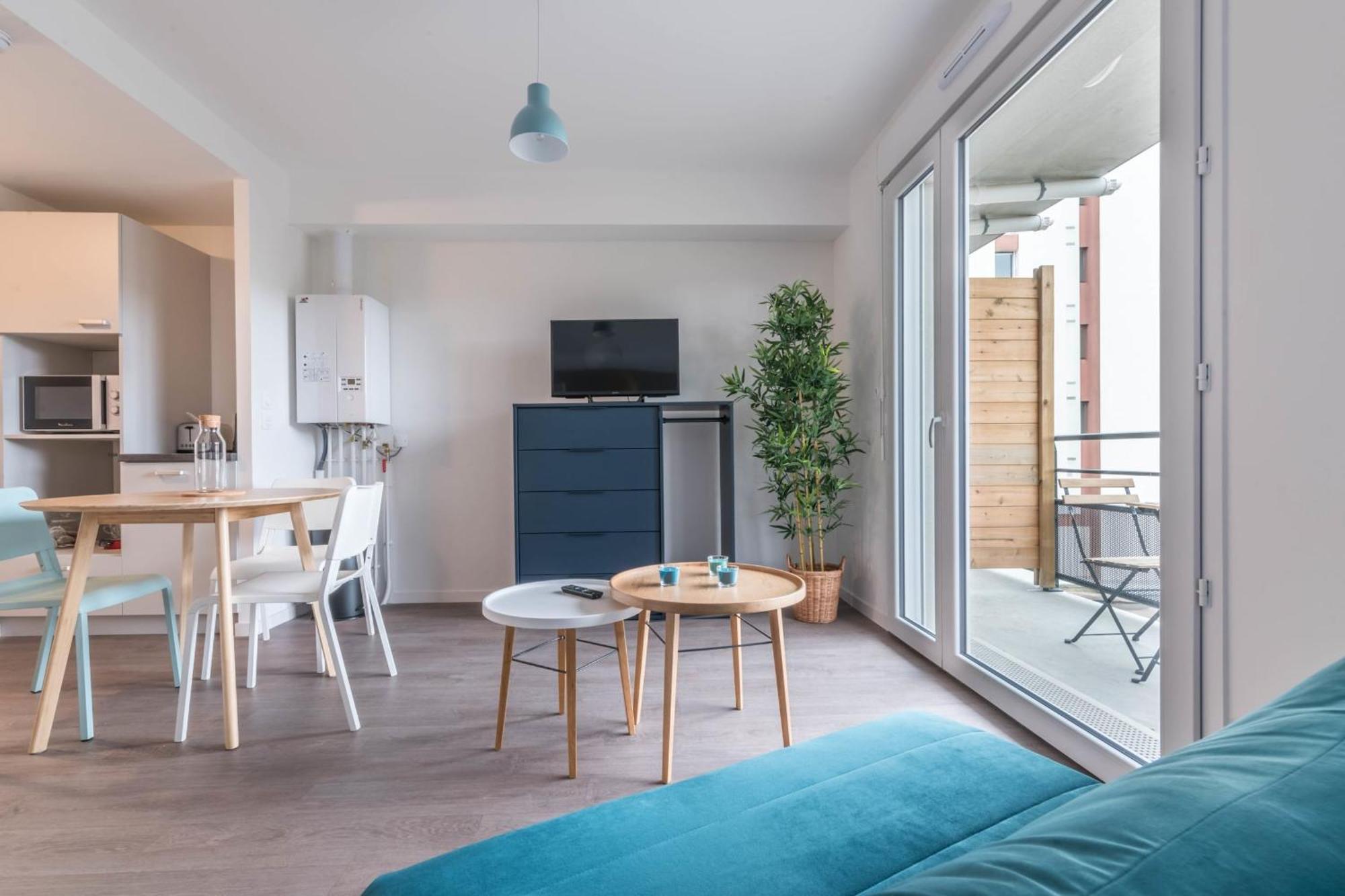Apartamento PIERRICK - Studio proche gare, Wifi, arrivée 24 24 Le Mans Exterior foto